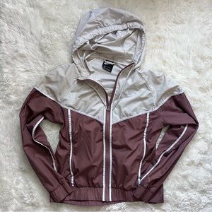 Nike Mauve and Cream Front-Zip Windbreaker Hooded Jacket